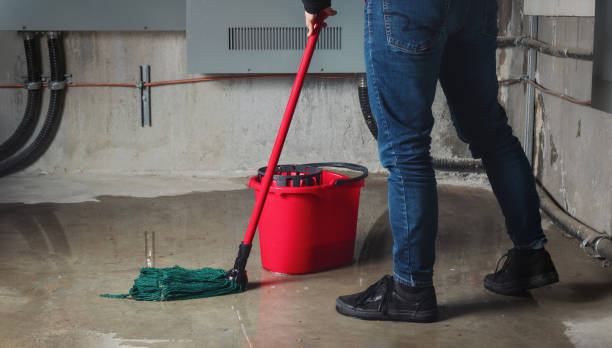 Best Emergency water damage restoration  in Wyandanch, NY